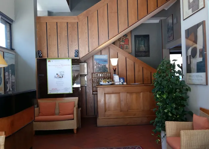 オテル クラーリチ ホテル スポレート